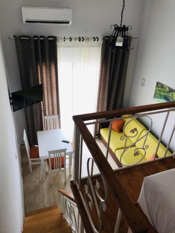 Crown Deluxe Apartments Sarande Exterior photo